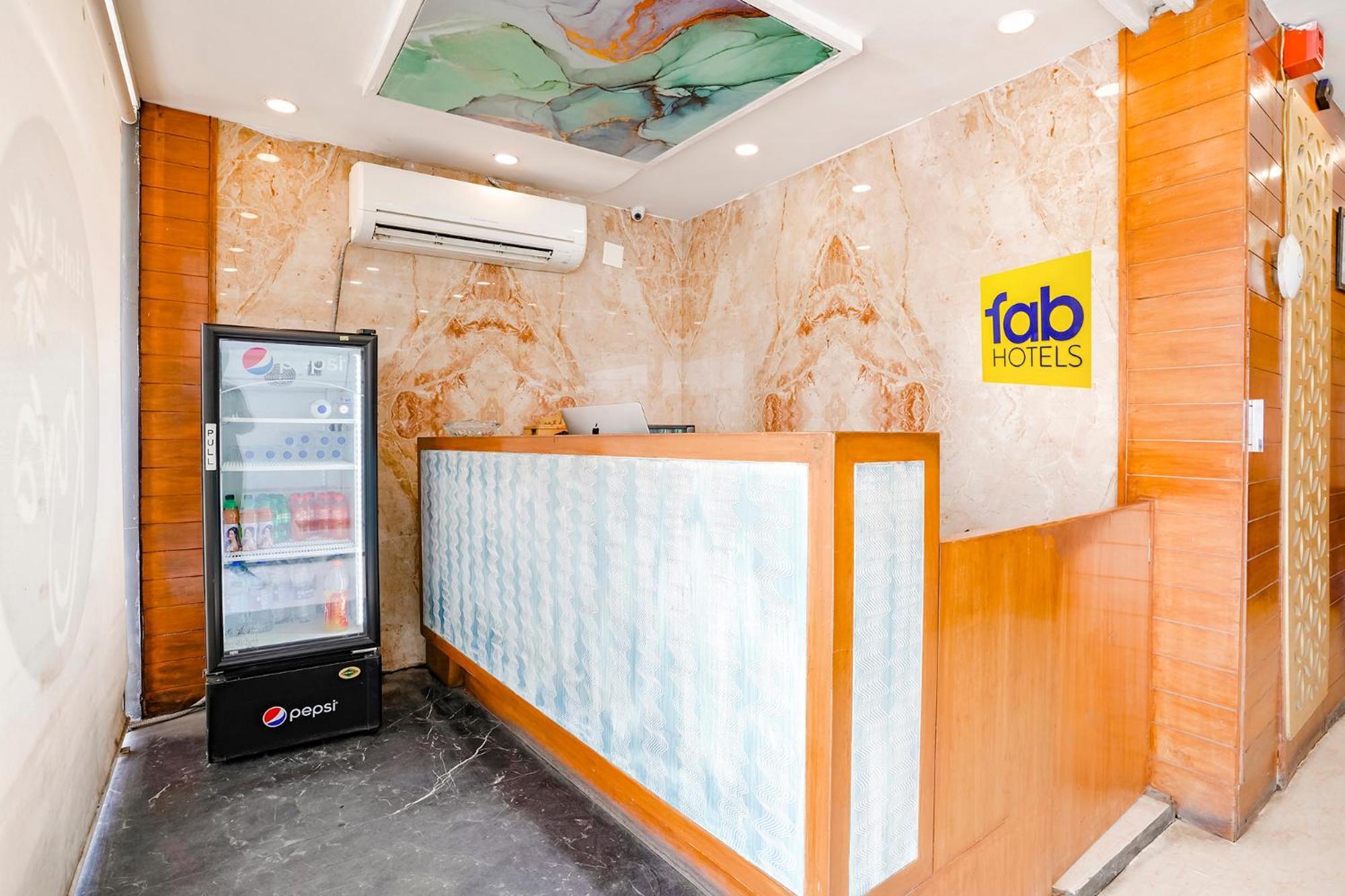 Fabhotel Kyra - Near Airport Road Ahmedabad Bagian luar foto